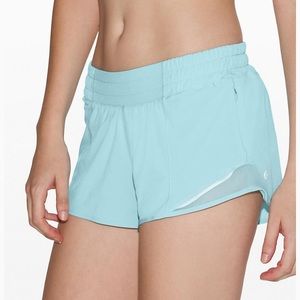 Lululemon Hotty Hot Short II 2.5 Inseam